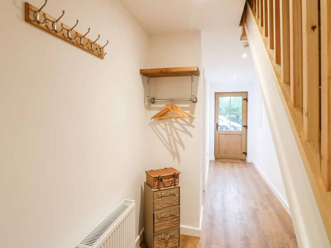Farley Cottage II
