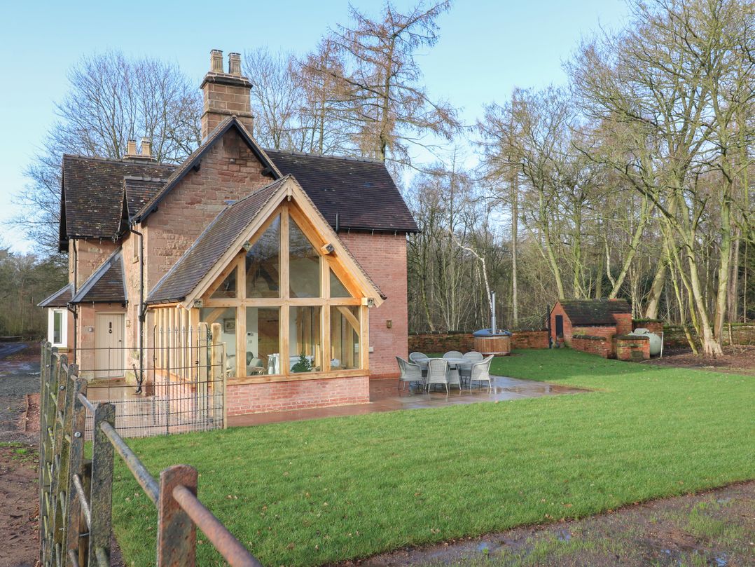 Woodland Lodge
