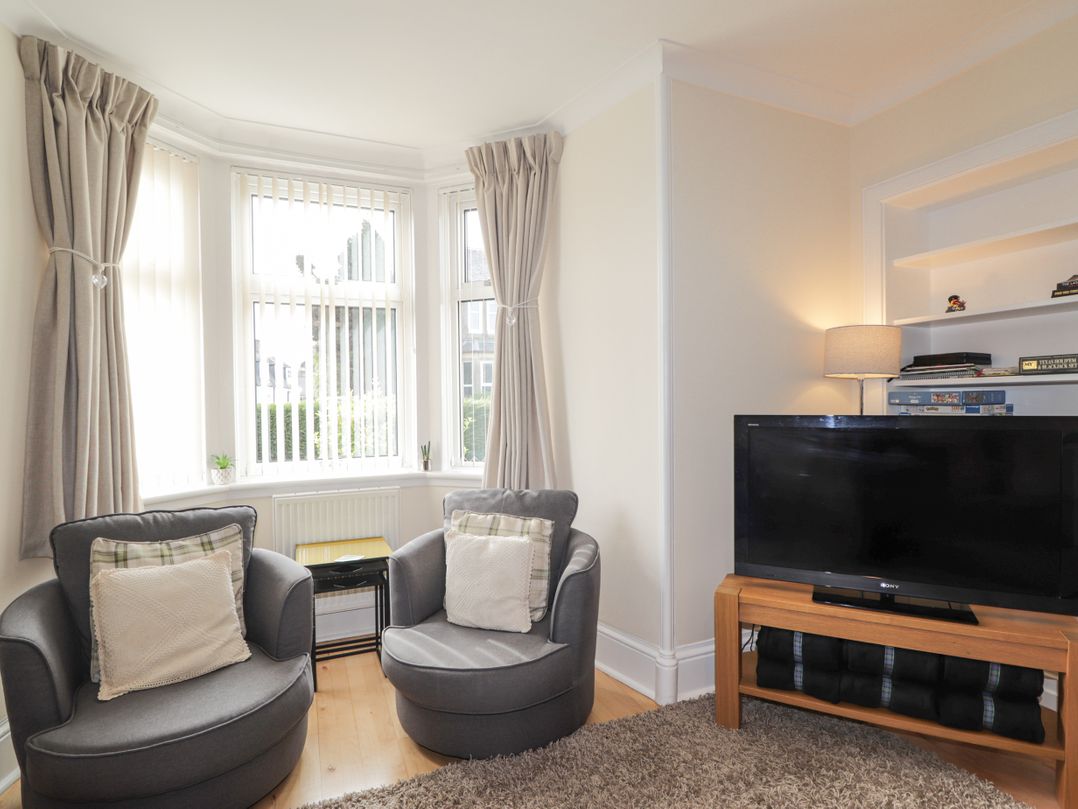 16a Fairfield Road