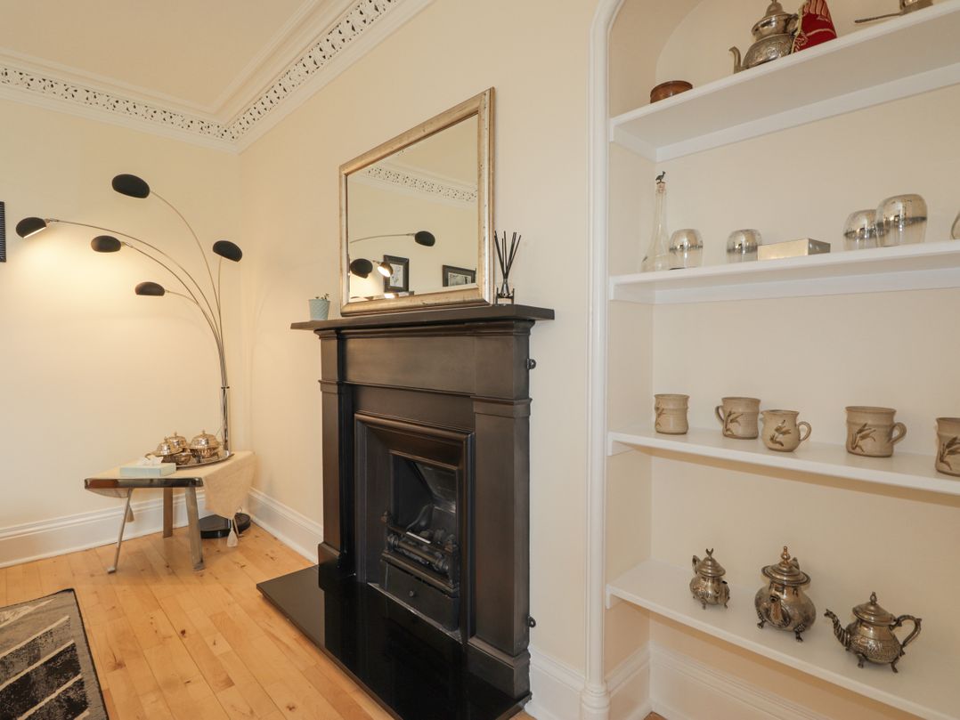 16a Fairfield Road