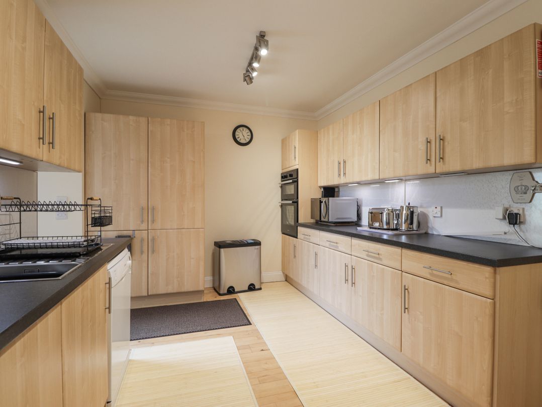 16a Fairfield Road