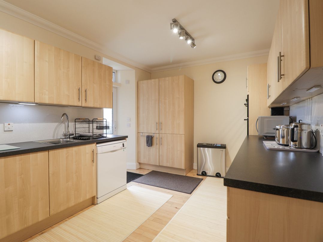16a Fairfield Road
