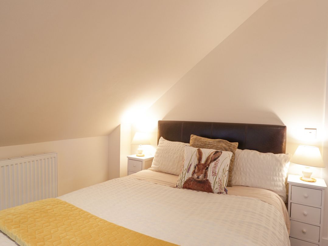 16a Fairfield Road