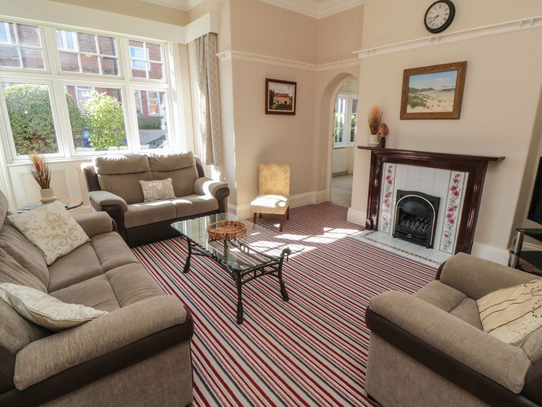 Lonsdale Villa