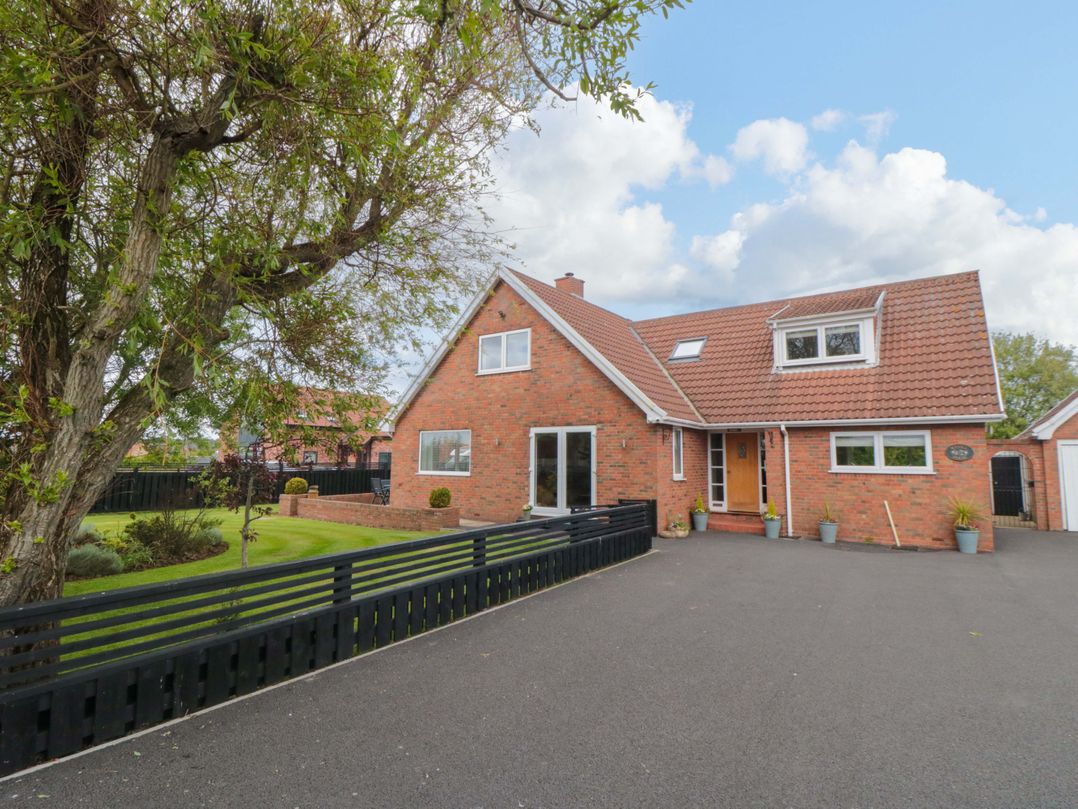 Holiday cottage in Cayton, Yorkshire