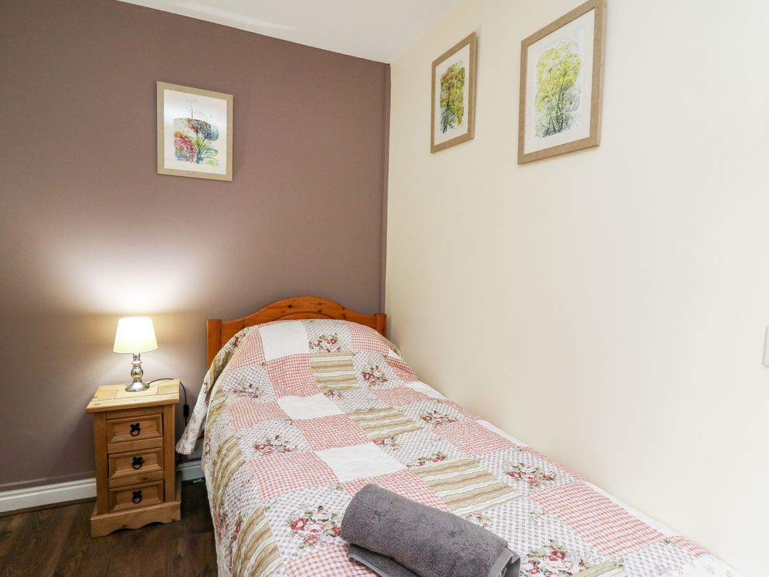 Honeysuckle Cottage
