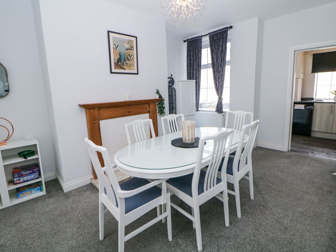 15 South Avenue Mews