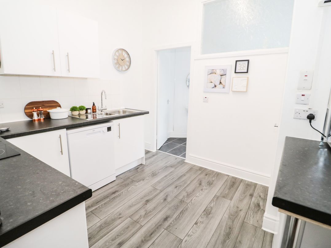 Gerrard House Apartment
