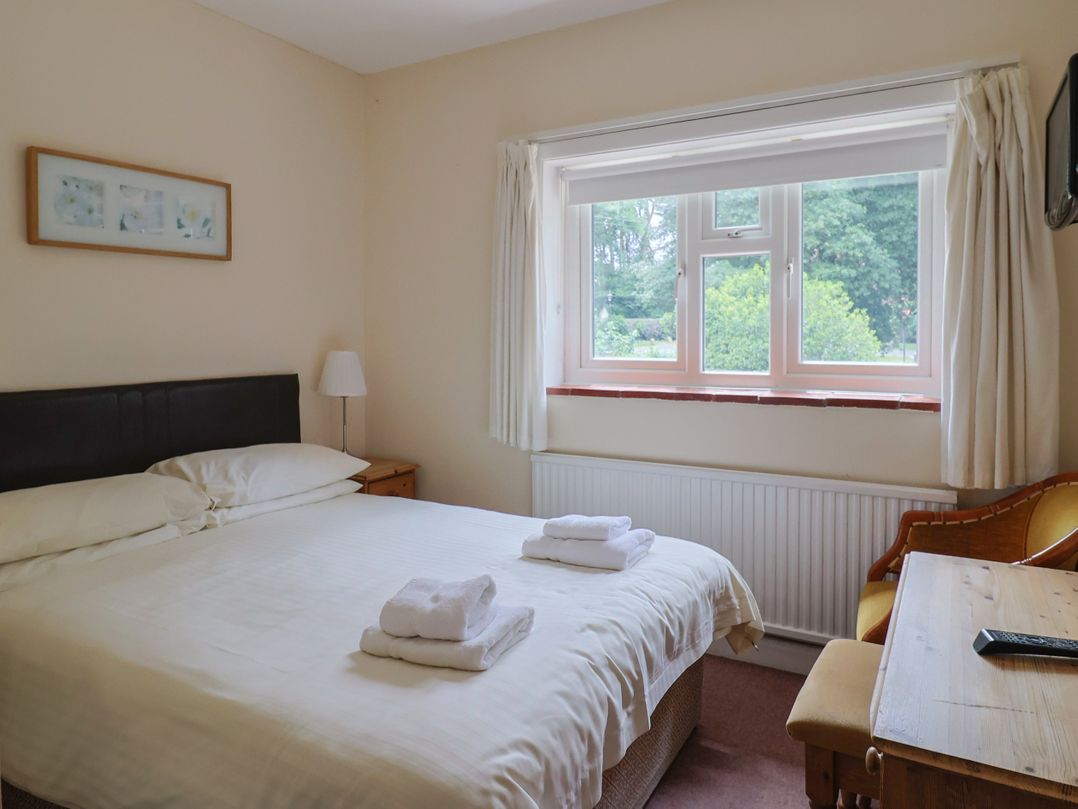 The Orchard Country House
