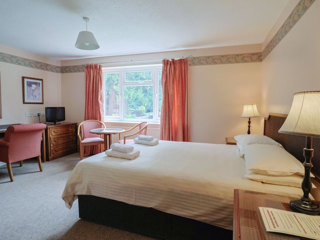 The Orchard Country House