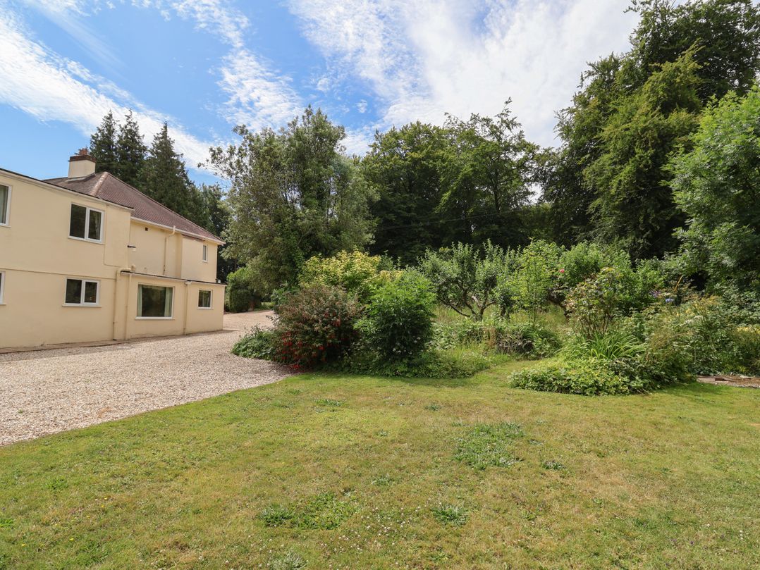 The Orchard Country House