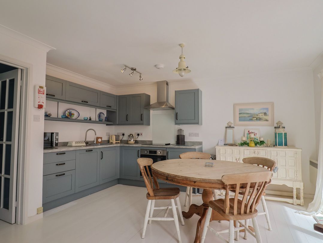 1 Bay View Court