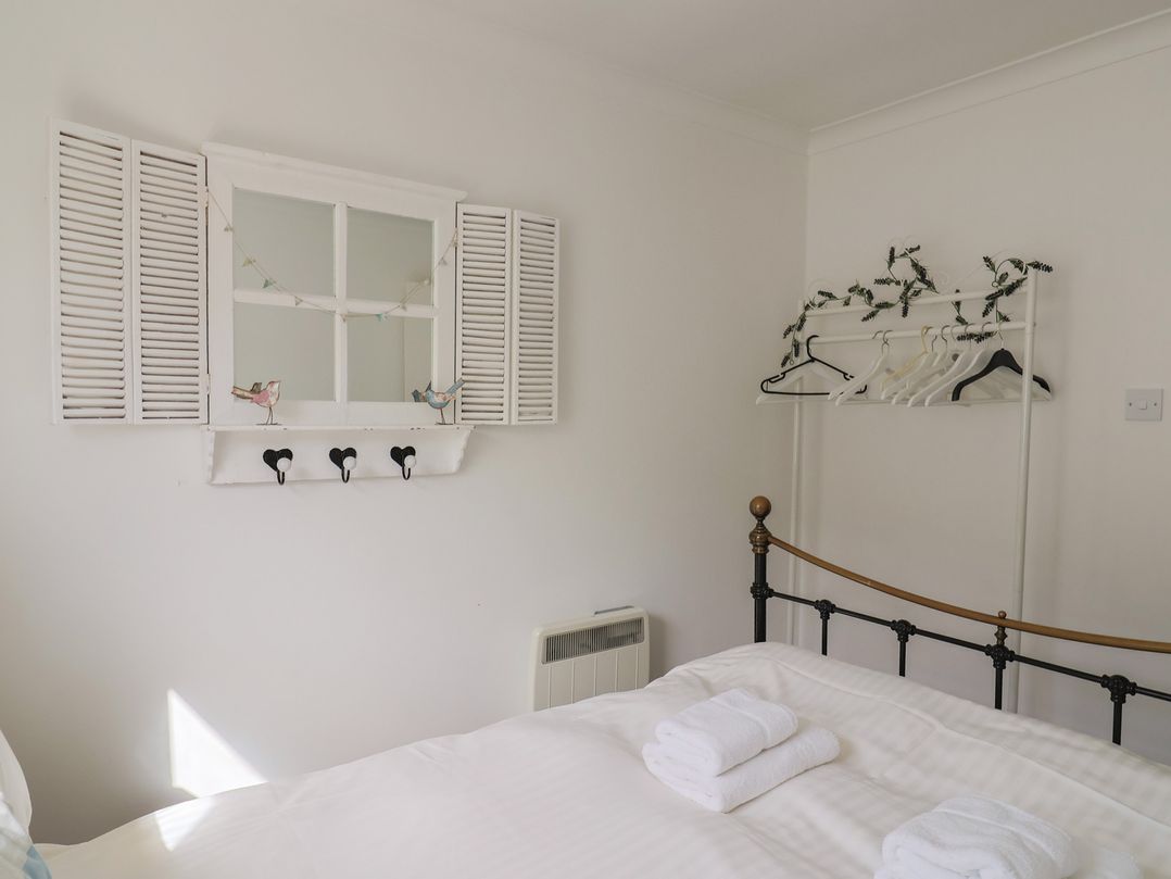 1 Bay View Court