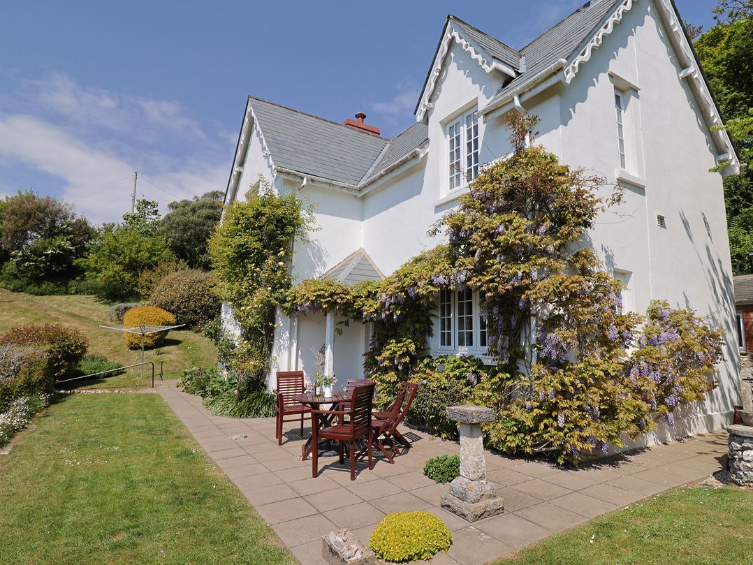 Lynch Cottage