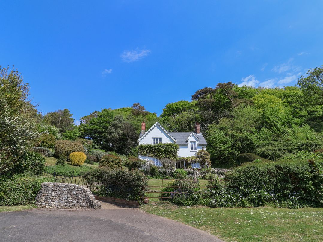 Lynch Cottage