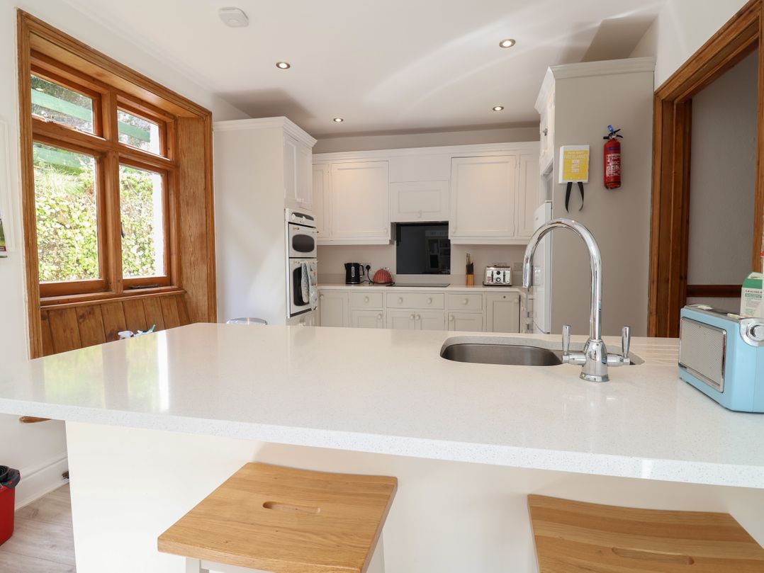 5 Belmont Terrace