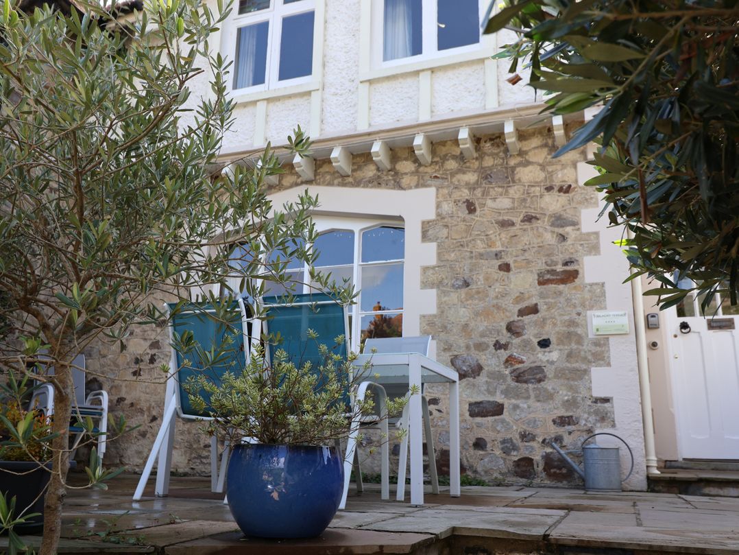 5 Belmont Terrace