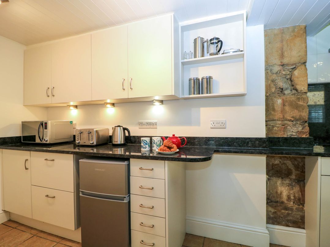 Rona Cottage