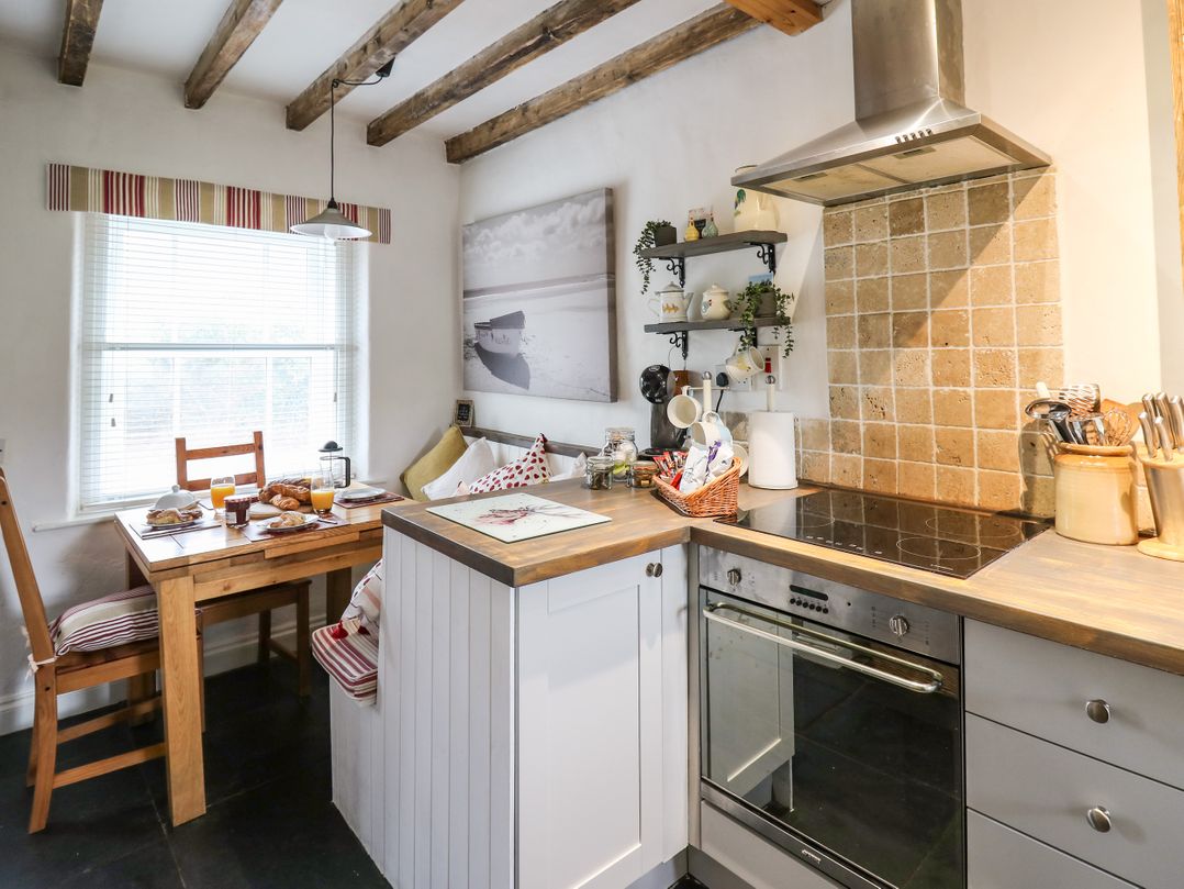 Bryniau Bychain Cottage