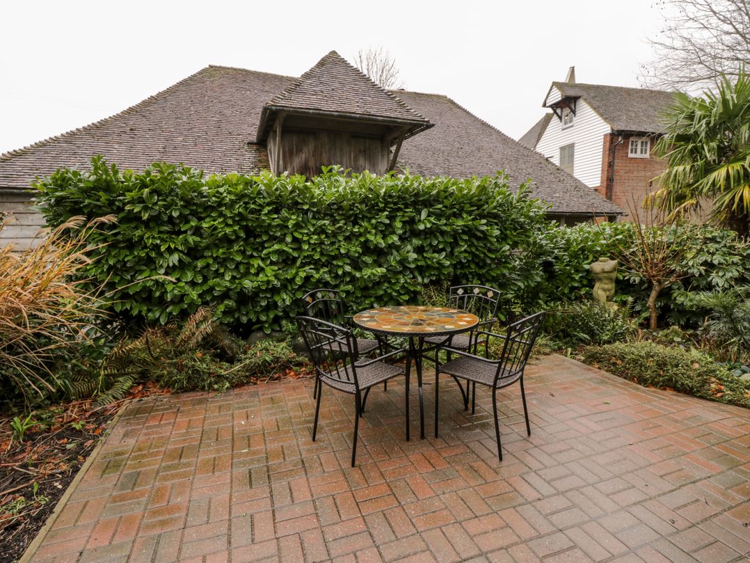 1 Little Ripple Cottages