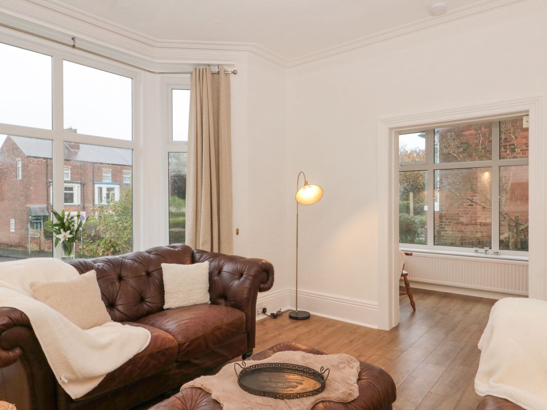 28 Manor Road