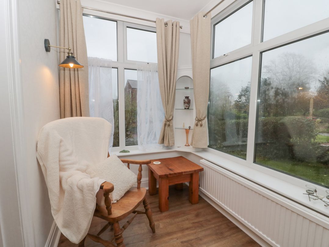 28 Manor Road