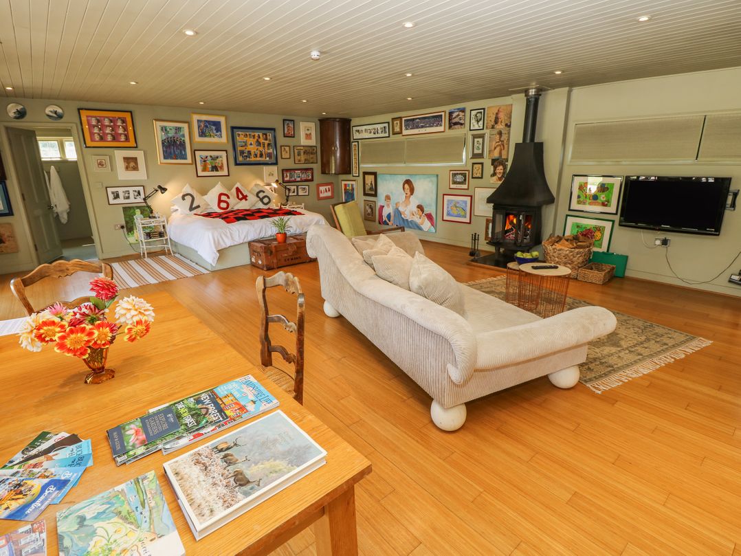 Lymington Lodge at Normandy Marsh