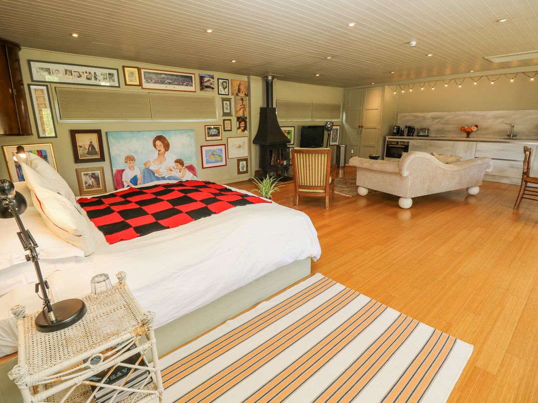 Lymington Lodge at Normandy Marsh