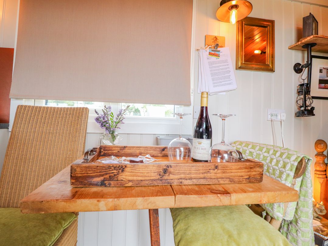 Heather Hut at Copy House Hideaway