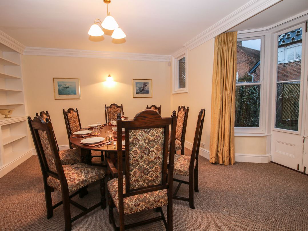 Dinham Court