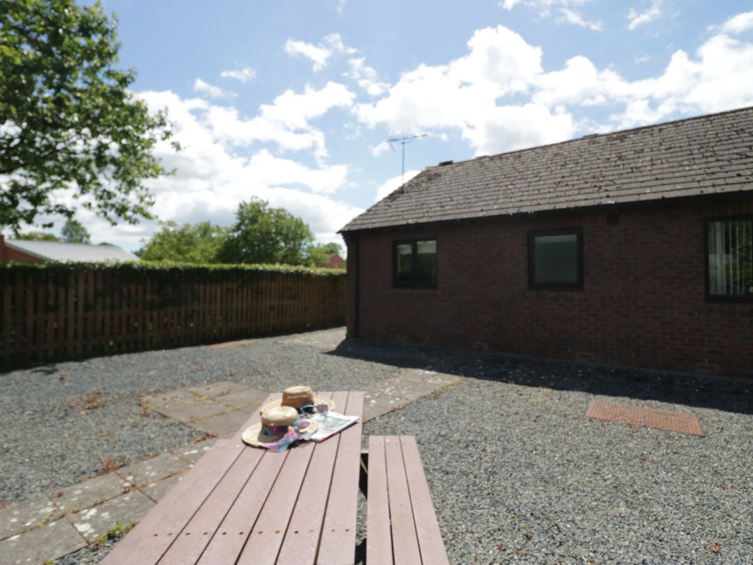 Jubilee Bungalow Pet Friendly Sleeps 3