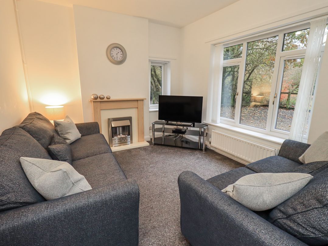 Jubilee Three Bedroom House Pet Free