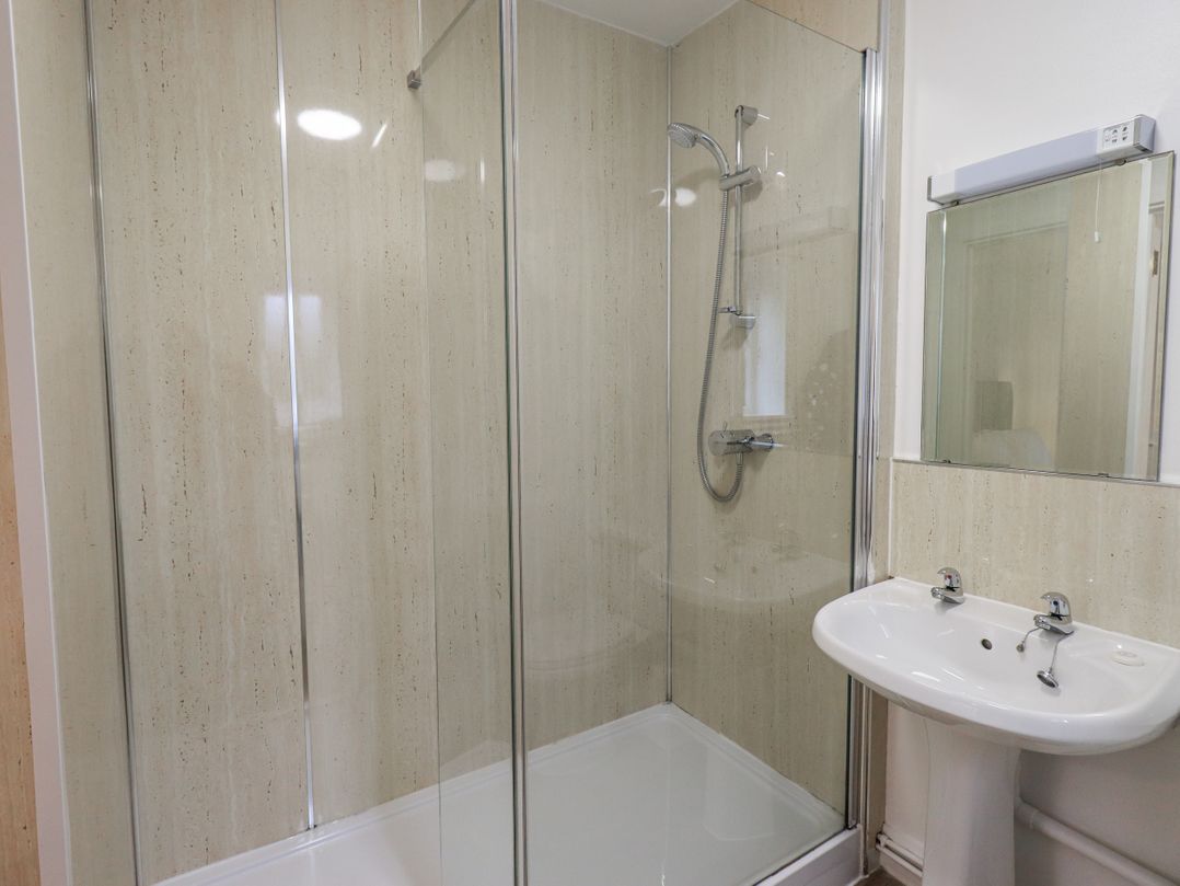 Jubilee Three Bedroom House Pet Free