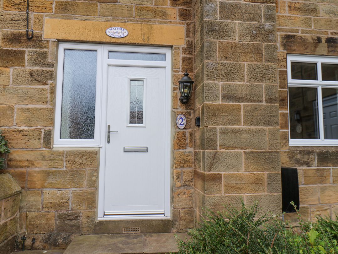 2 Maypole Green