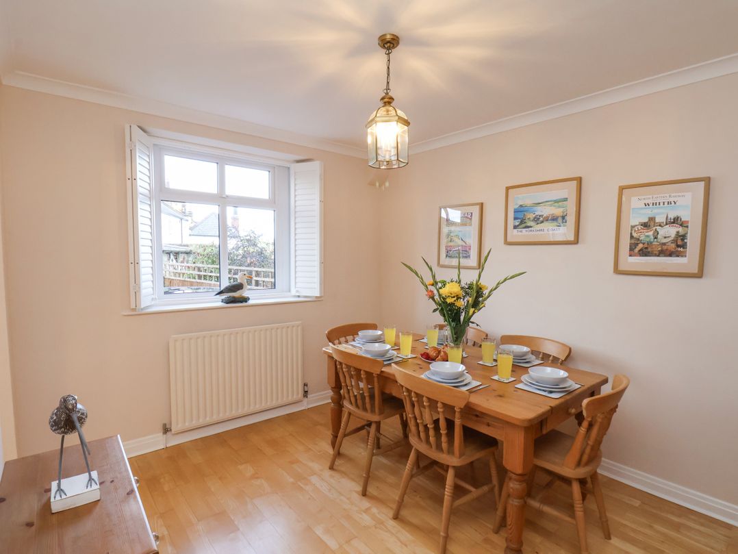Maypole Cottage