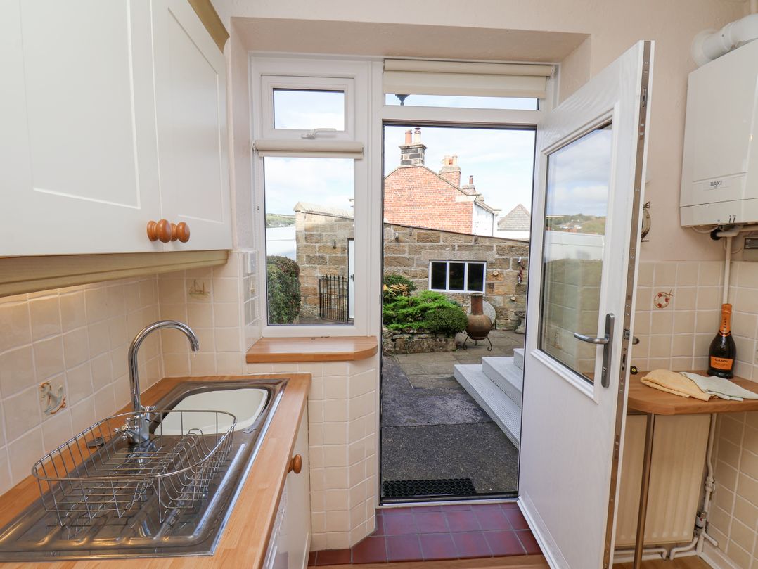 Maypole Cottage