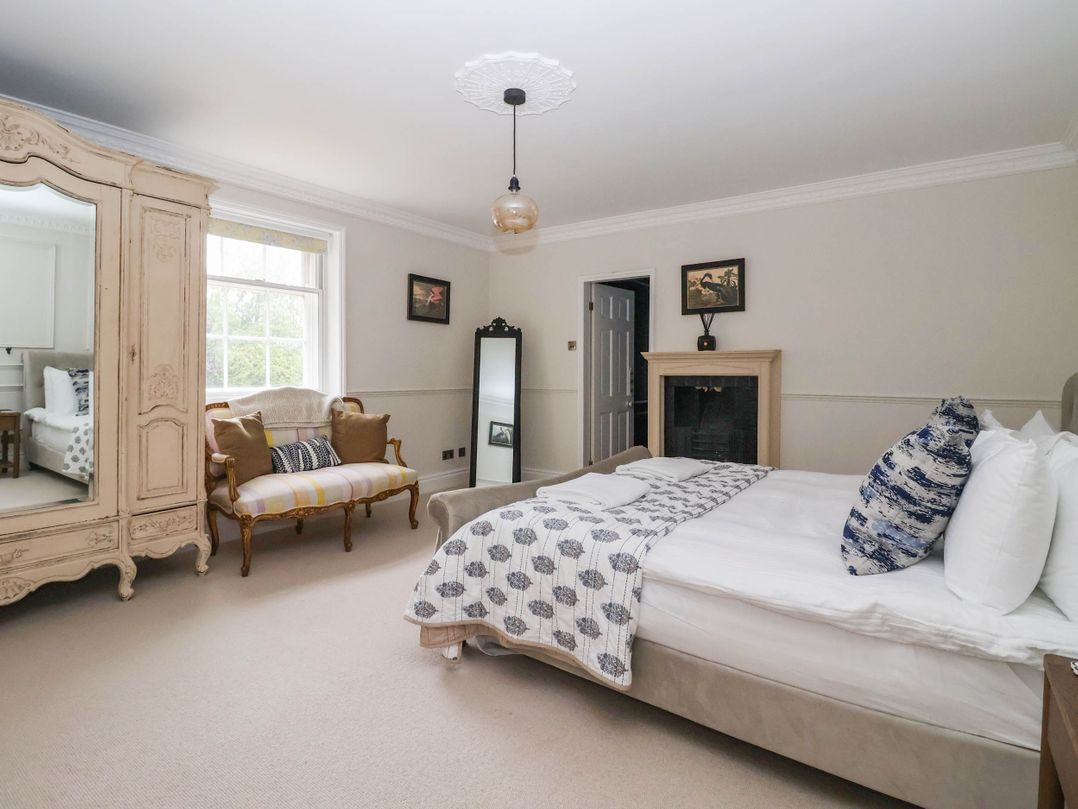 Kexby House