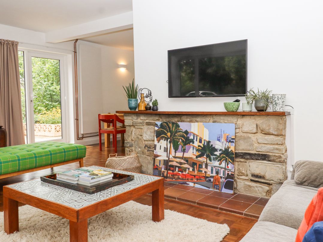 Mid-Century Modern