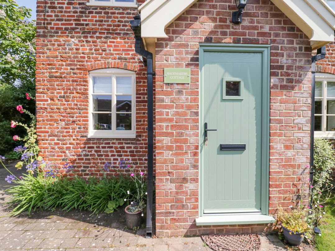 Shoemakers Cottage, Friston