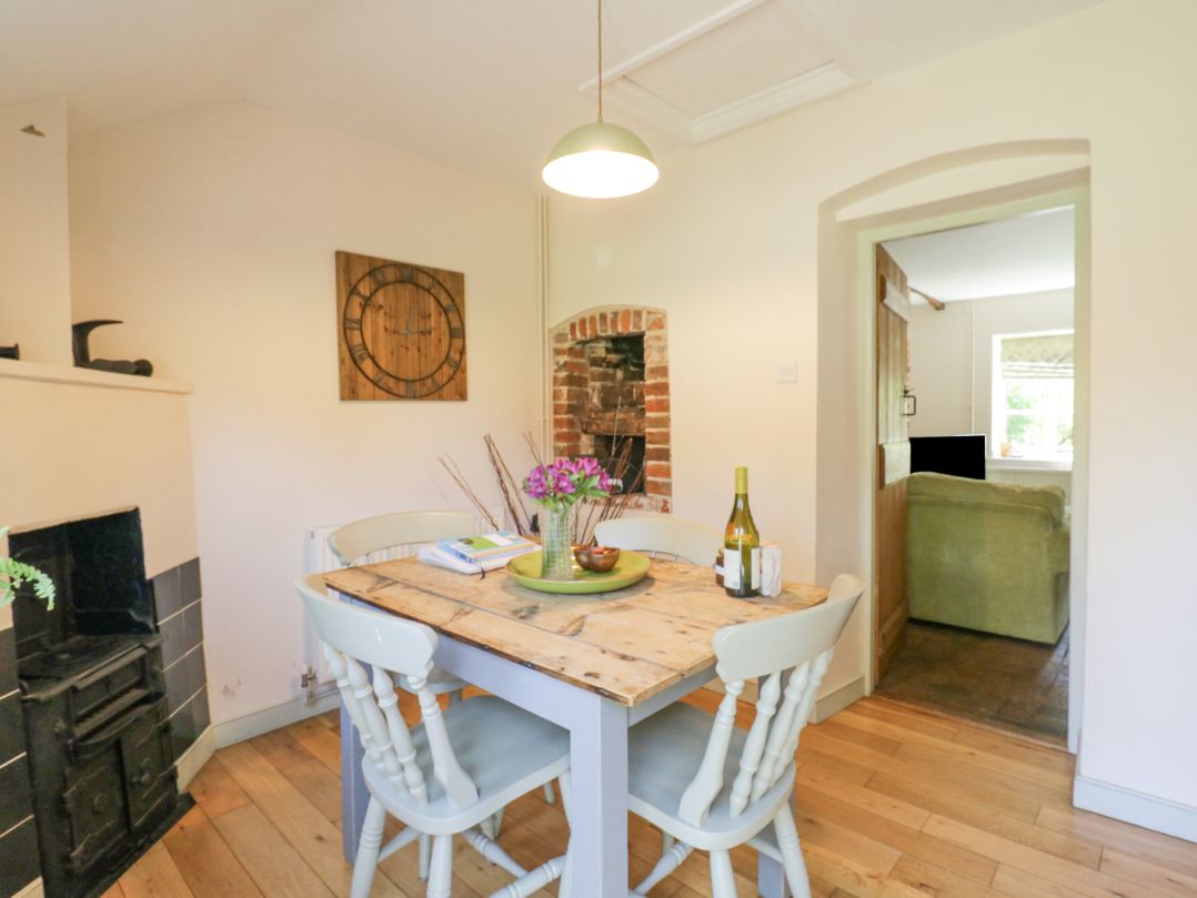 Shoemakers Cottage, Friston