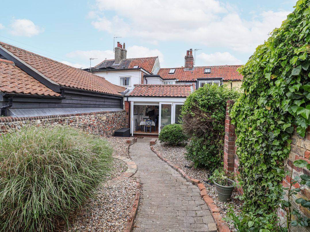 Dolphin Cottage, Southwold
