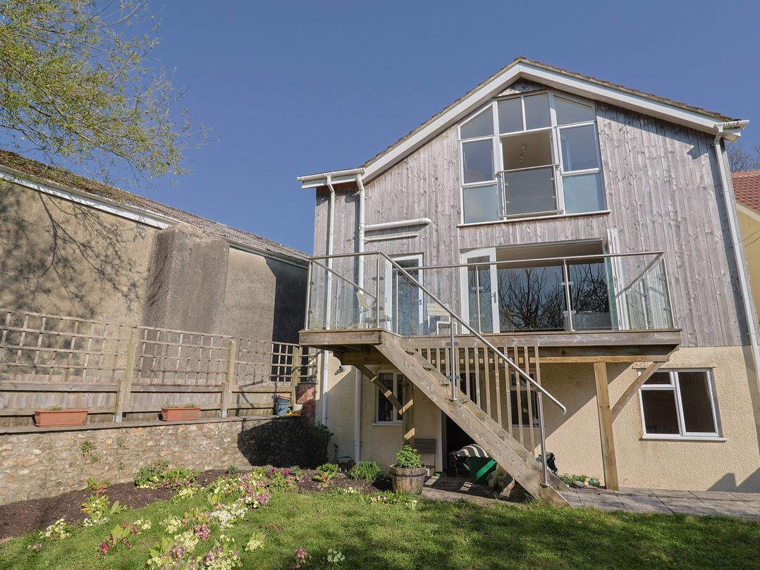 Fig Tree House