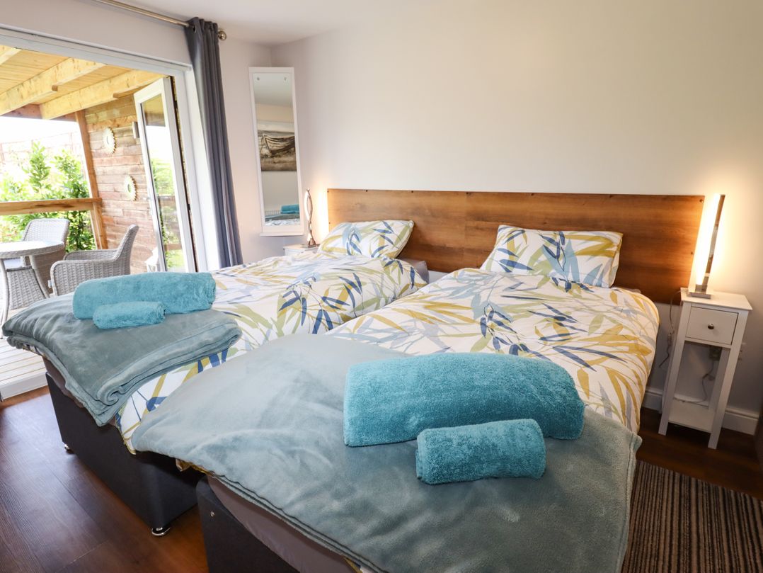 Meols Holiday Lodge