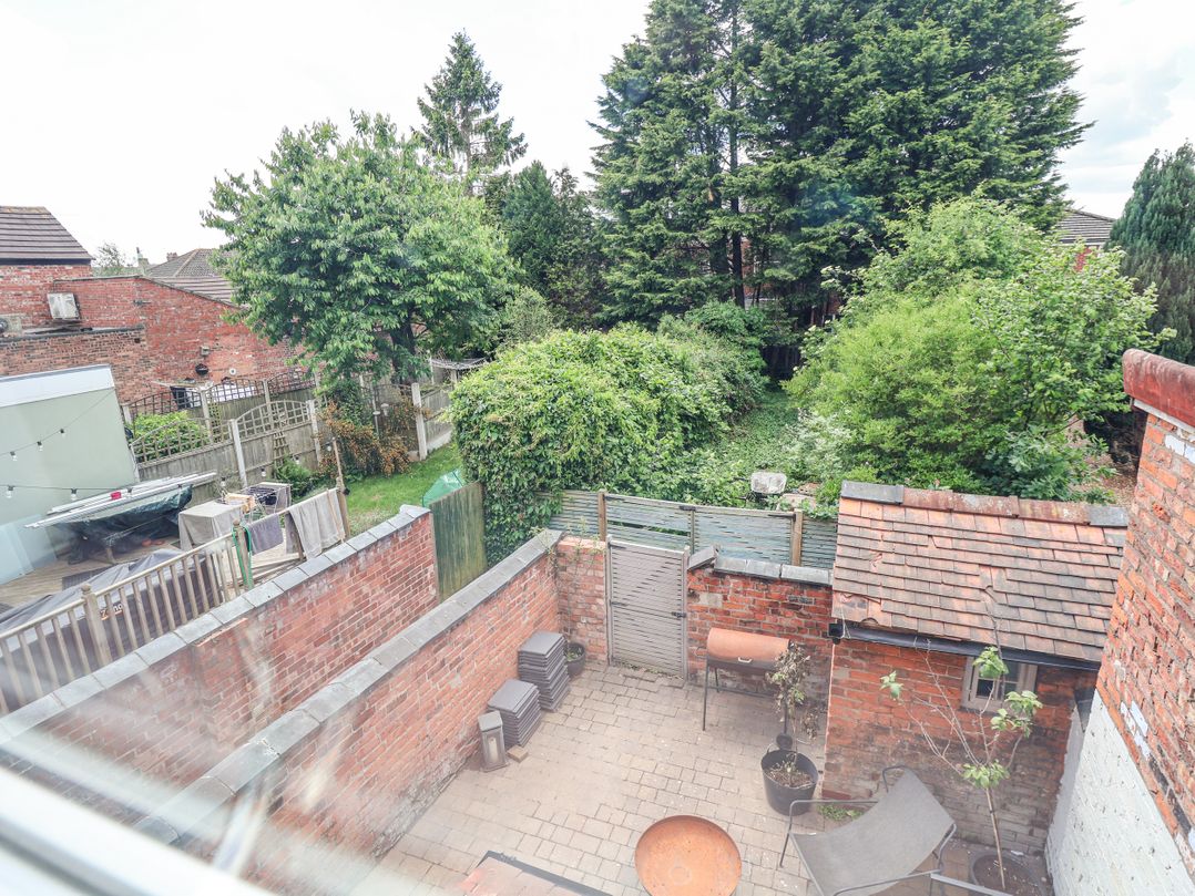 52 Barony Road