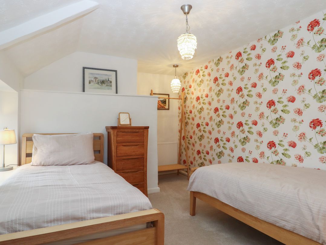 Waterland Farmhouse