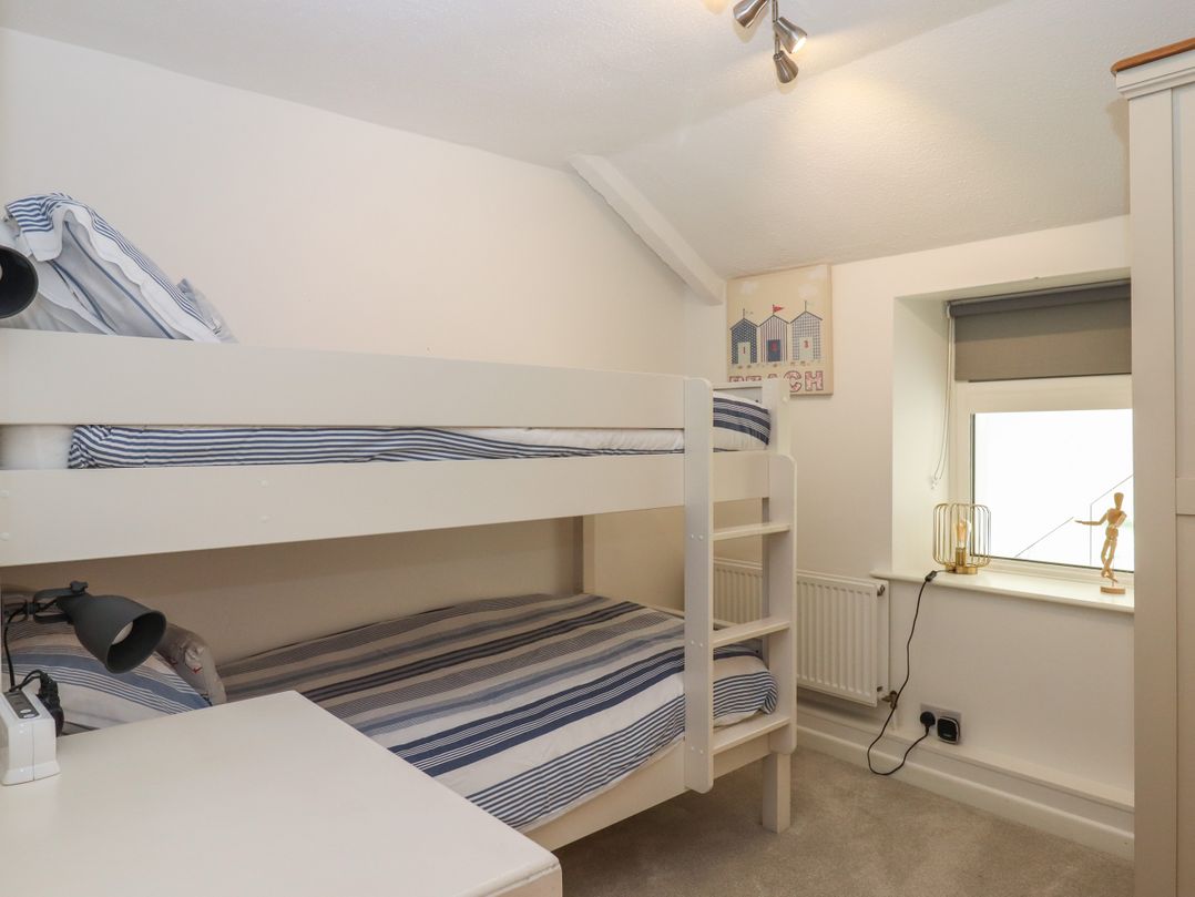 Waterland Farmhouse