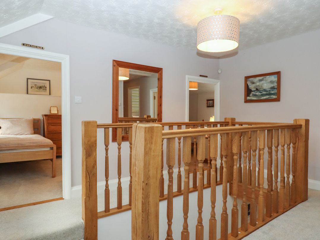 Waterland Farmhouse