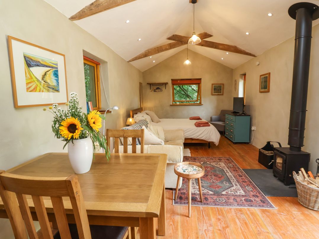Brambly Cabin