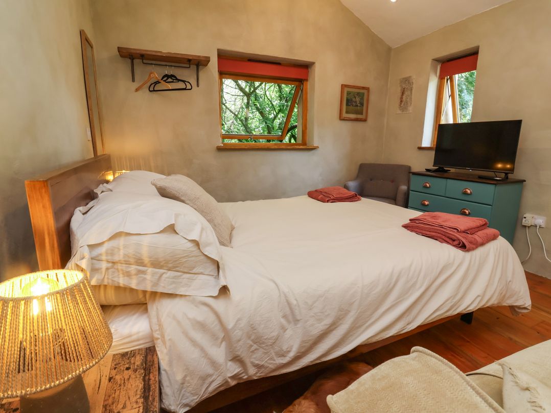 Brambly Cabin
