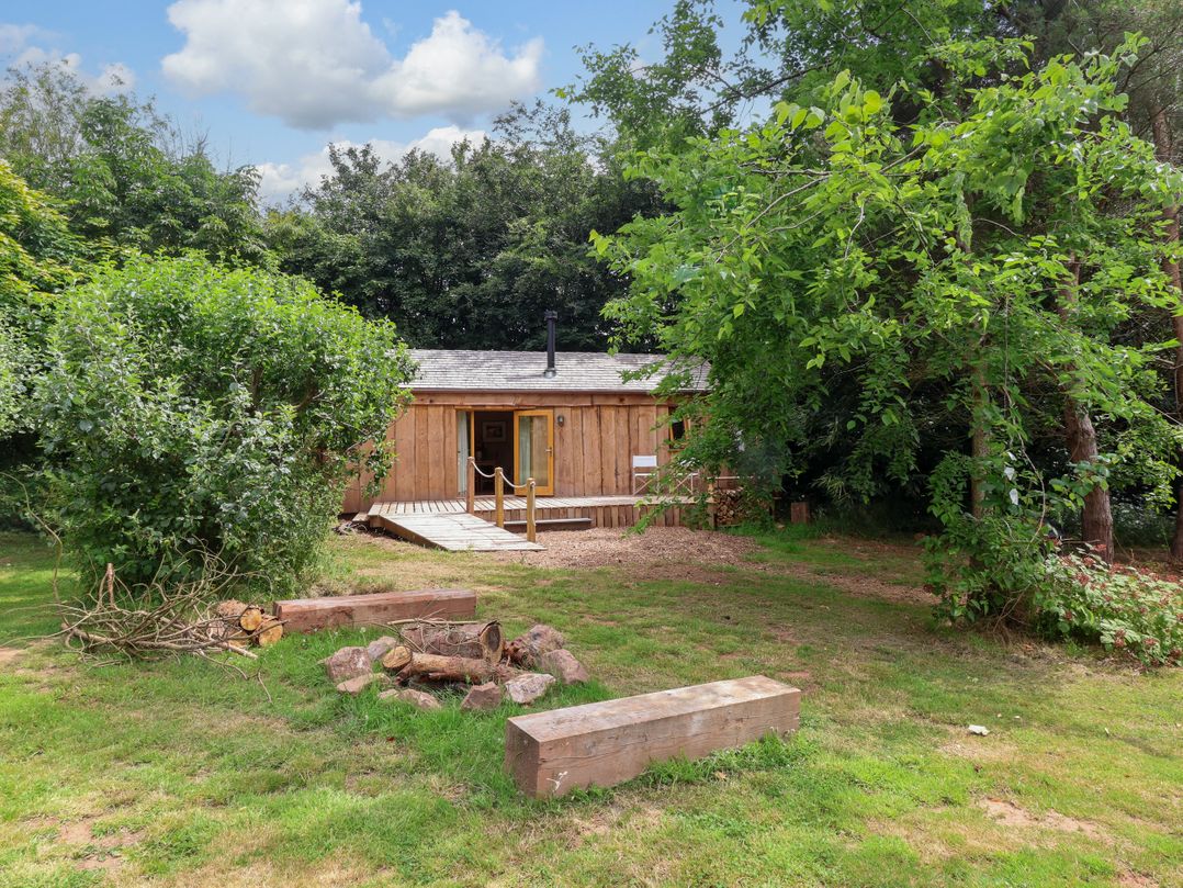 Brambly Cabin